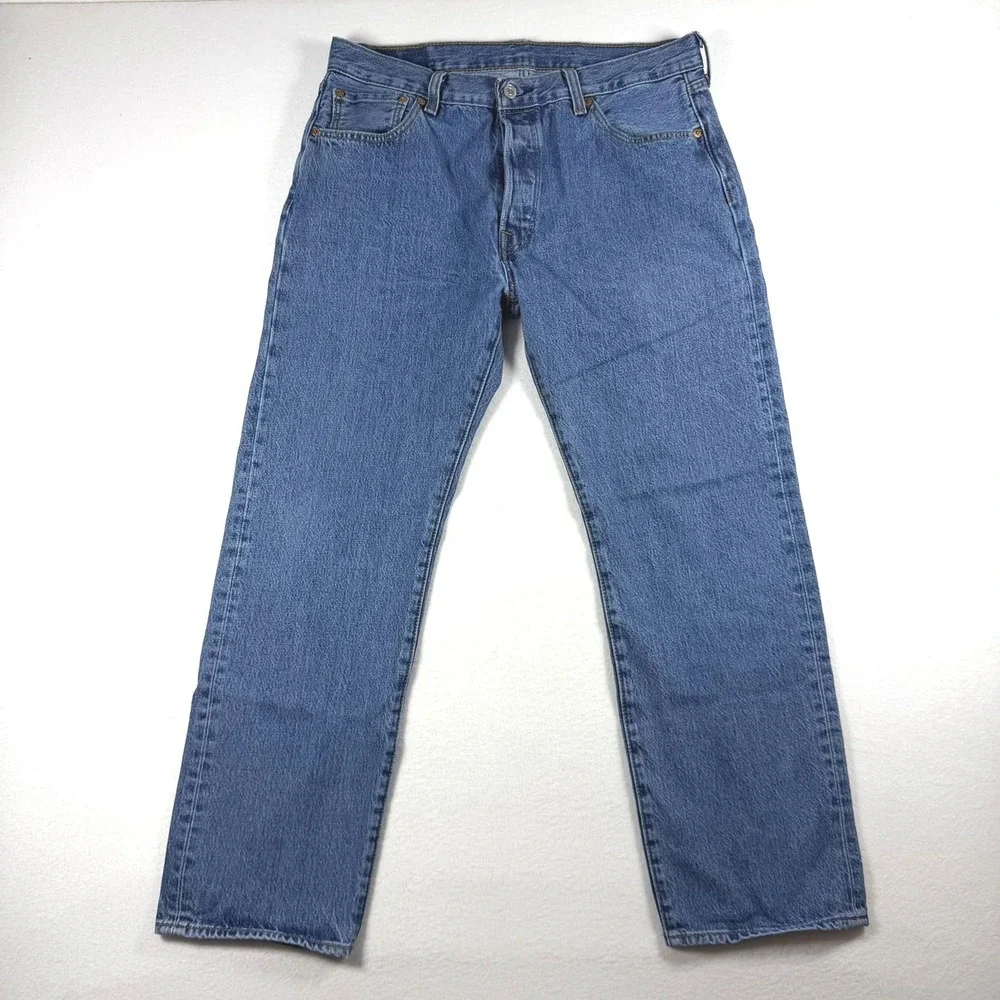 Levis 501 Original Fit Mens Jeans 35x30 Blue Denim Button Fly 00501-0193